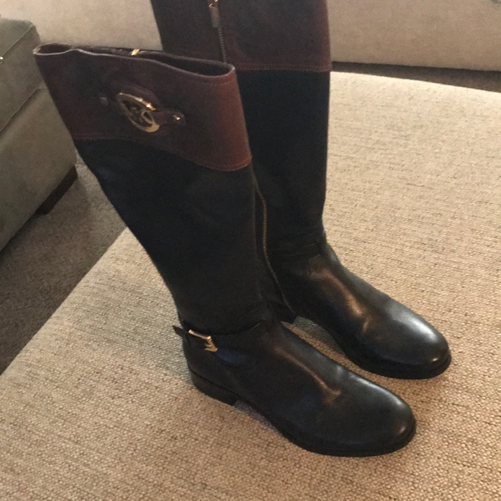Micheal Kors boots